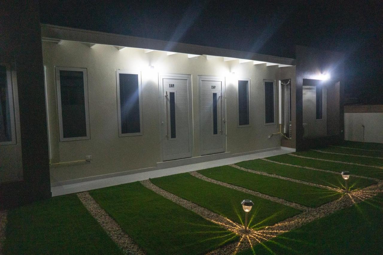 Ferienwohnung Pavia'S Centerpoint Oasis Oranjestad Exterior foto