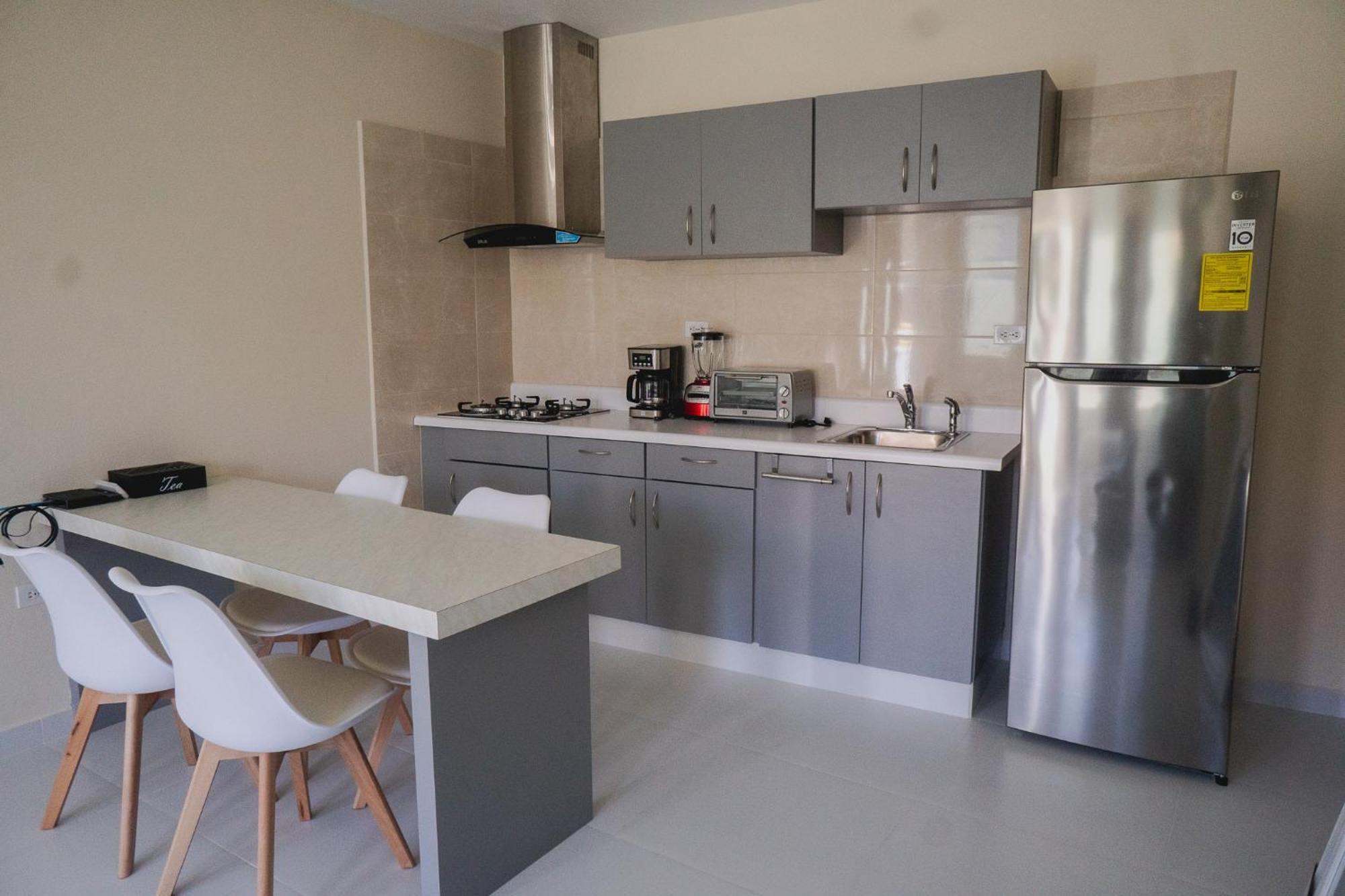 Ferienwohnung Pavia'S Centerpoint Oasis Oranjestad Exterior foto