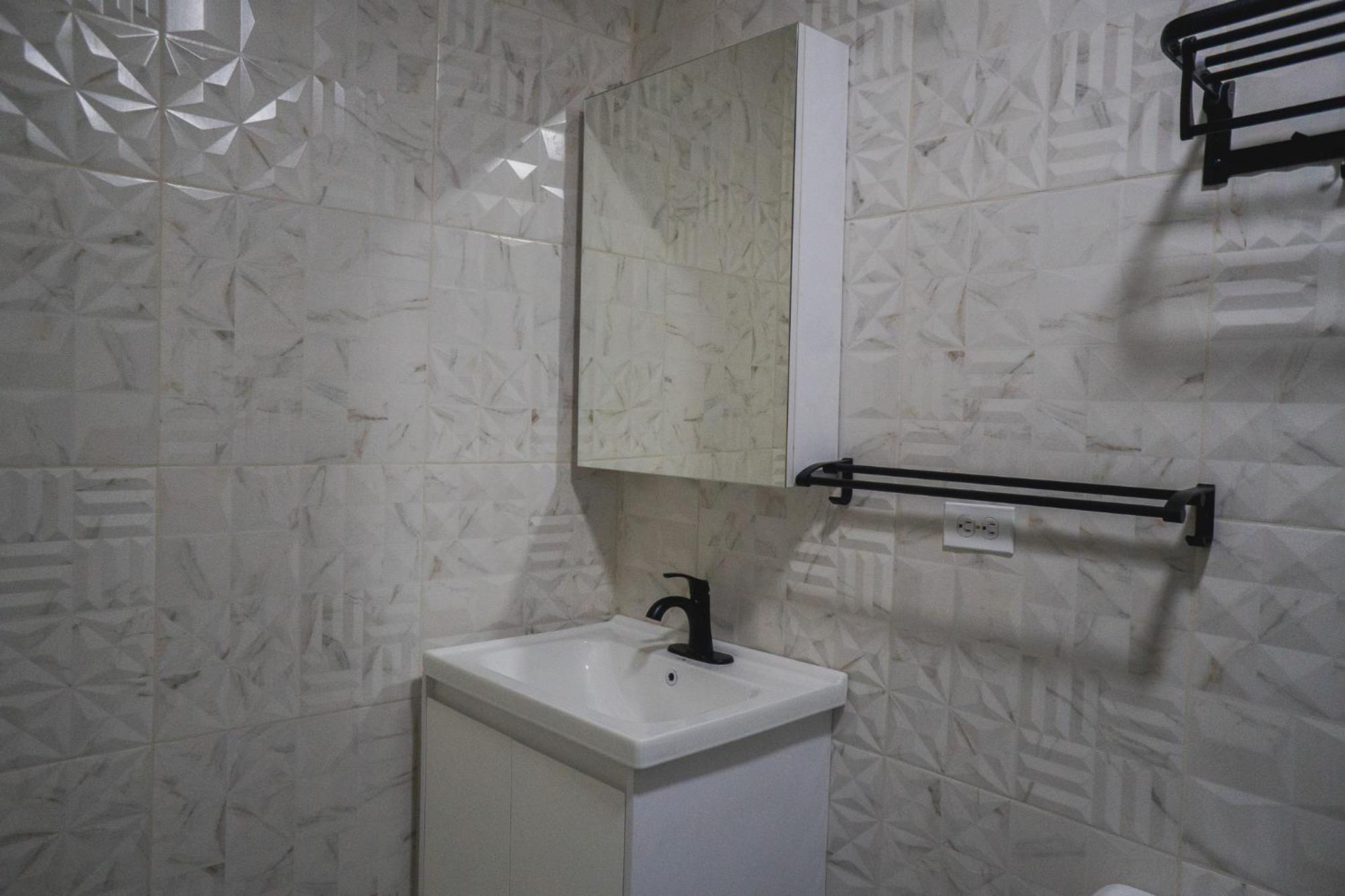 Ferienwohnung Pavia'S Centerpoint Oasis Oranjestad Exterior foto